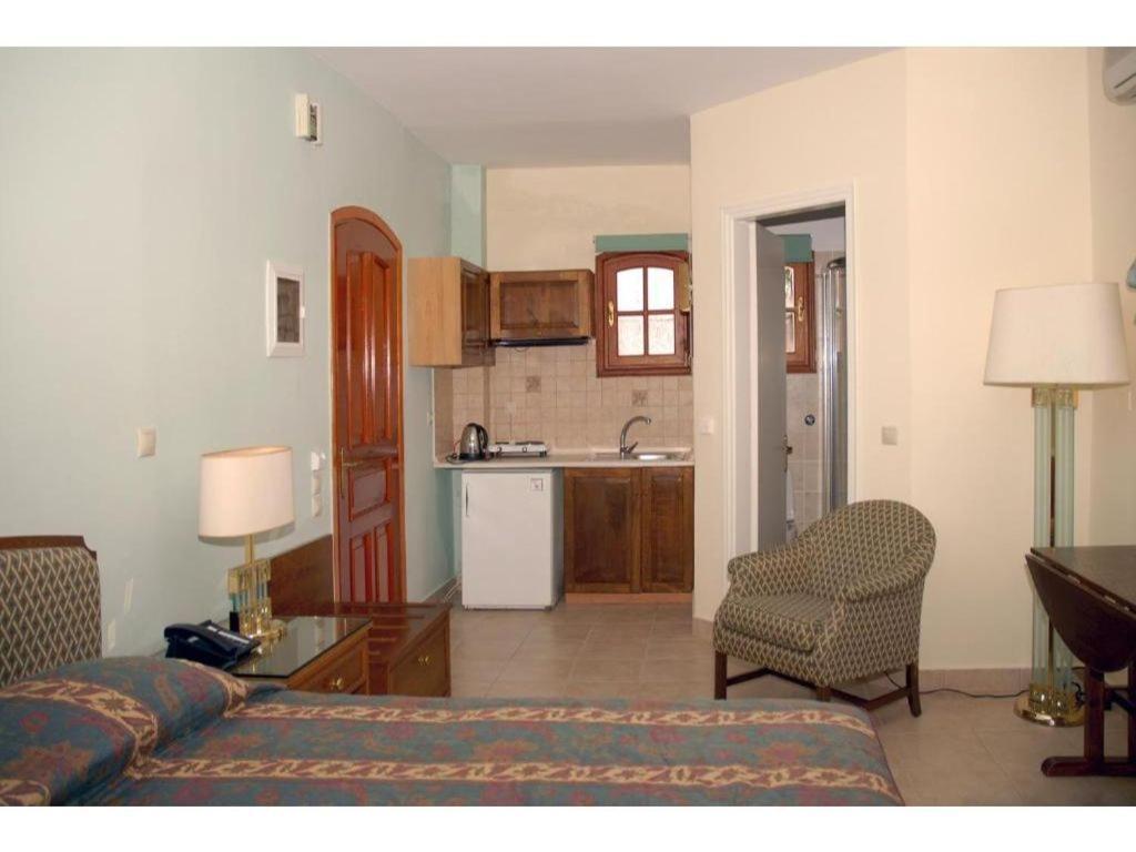 Corfu Club Standard Apartment 1 Danilia Exterior foto